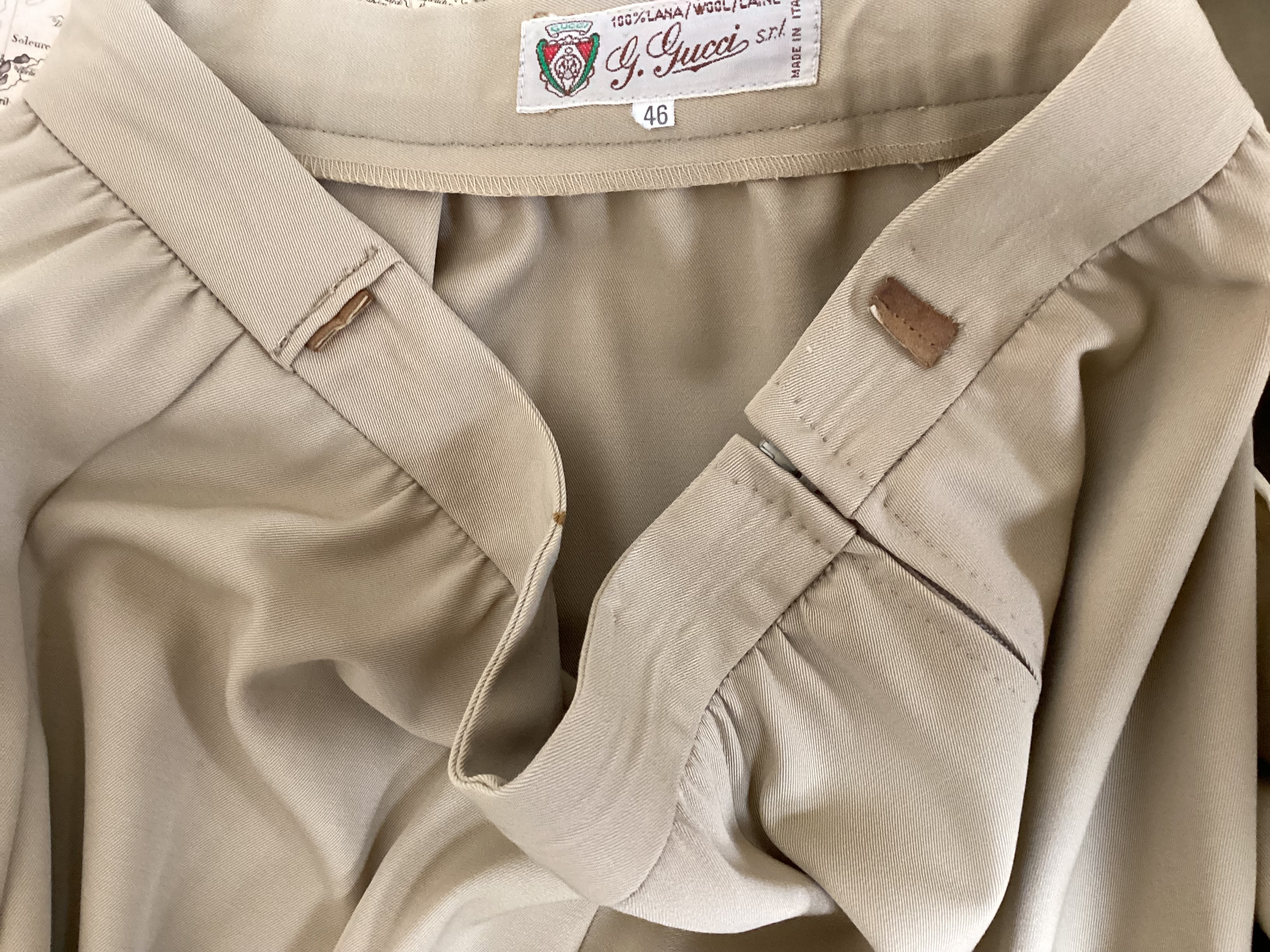 A lady's vintage Gucci beige wool suit Italian size 46